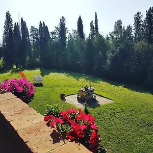 https://villa-niccoli.it-tuscanyhotel.com